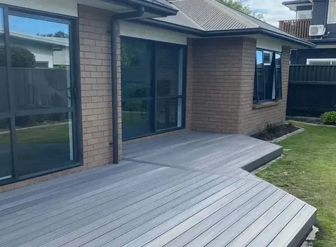 Wraparound composite deck outside sliding doors, Palmerston North